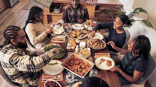 17 Dishes That Should Be Banned from Black Thanksgiving